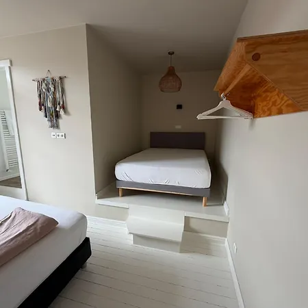 Aurelune Escapes, Ostende